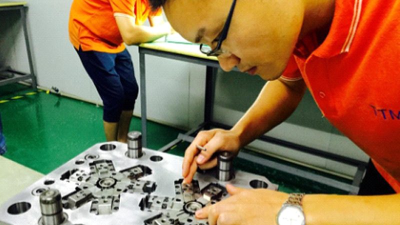 双色模具材质报价单：揭秘双色模具材质选择与成本控制