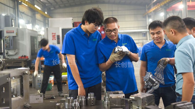 模具钢S136与NAK80：性能对比与选型考量