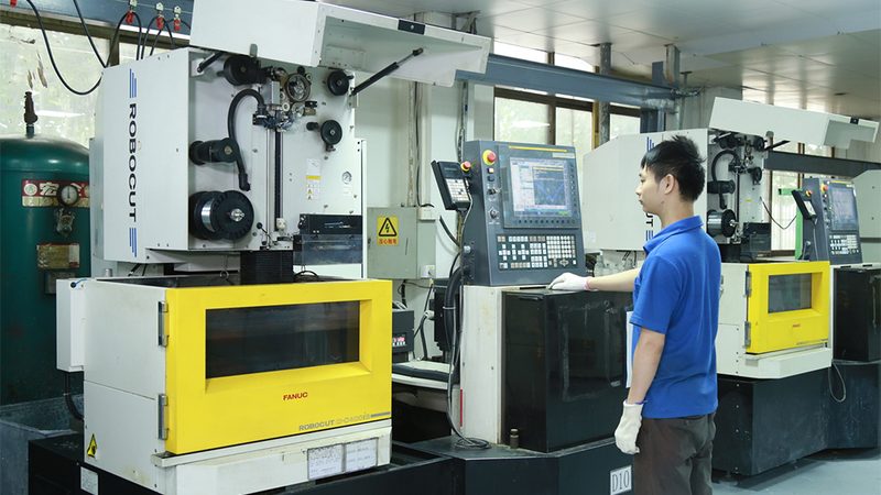 手机外壳模具尺寸公差：精度与品质的基石**