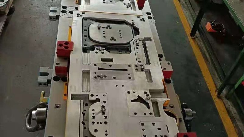 家用五金模具：揭秘十大品牌背后的技术实力