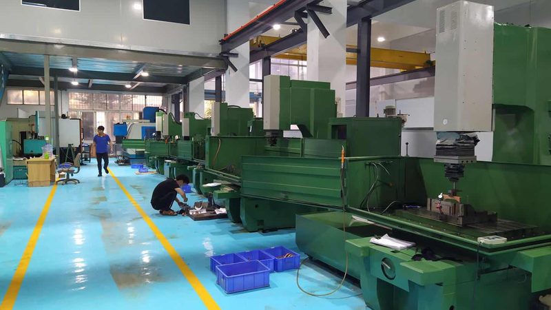 压铸模具与注塑模具：加工流程揭秘与关键要点